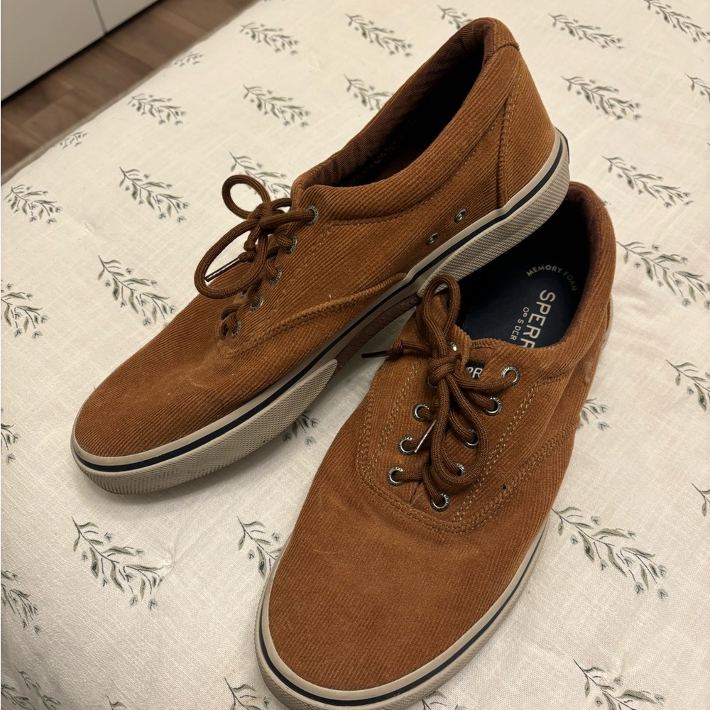 Corduroy men’s sperry sneakers! Almost new